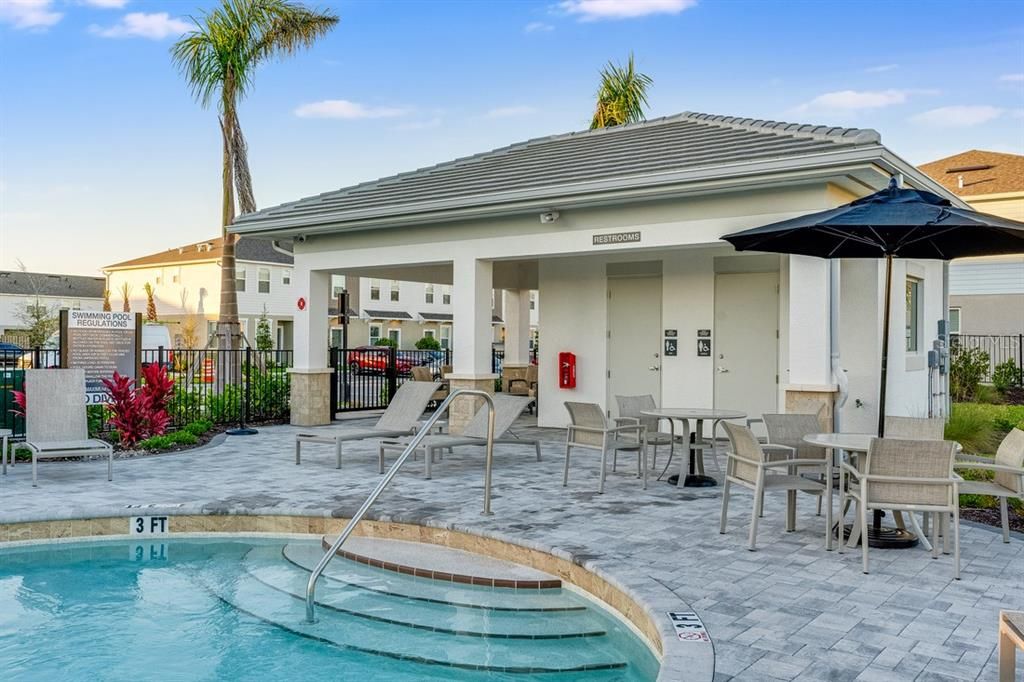 For Sale: $342,629 (3 beds, 2 baths, 1373 Square Feet)