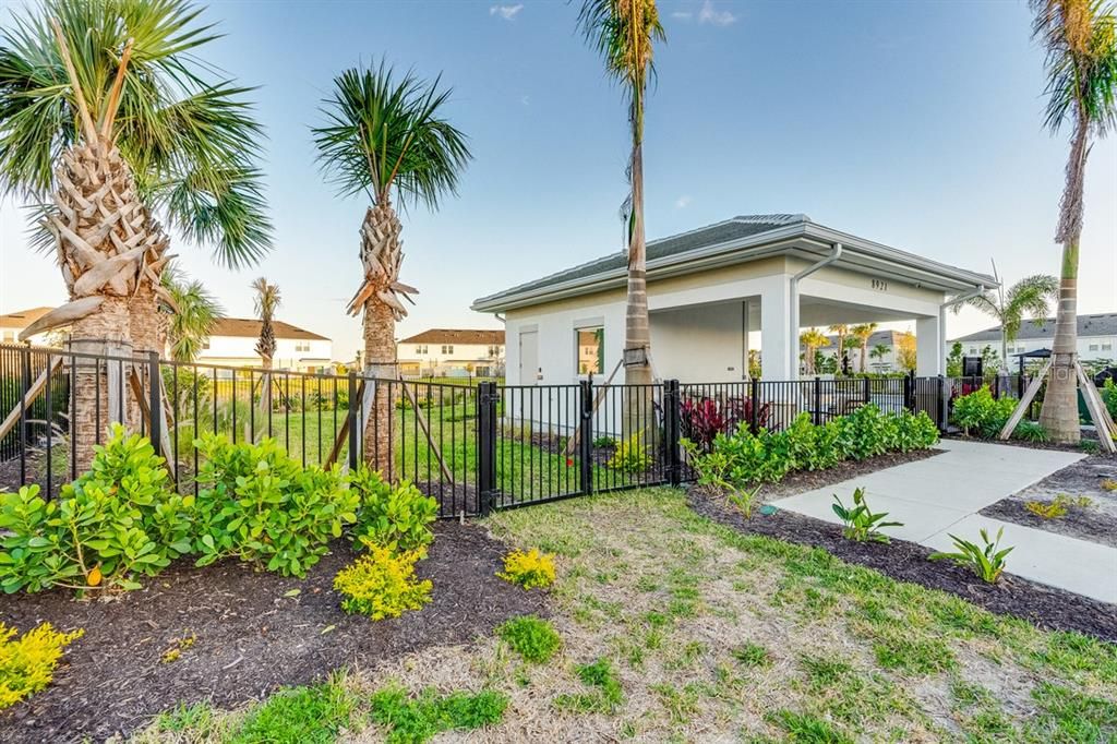 For Sale: $342,629 (3 beds, 2 baths, 1373 Square Feet)