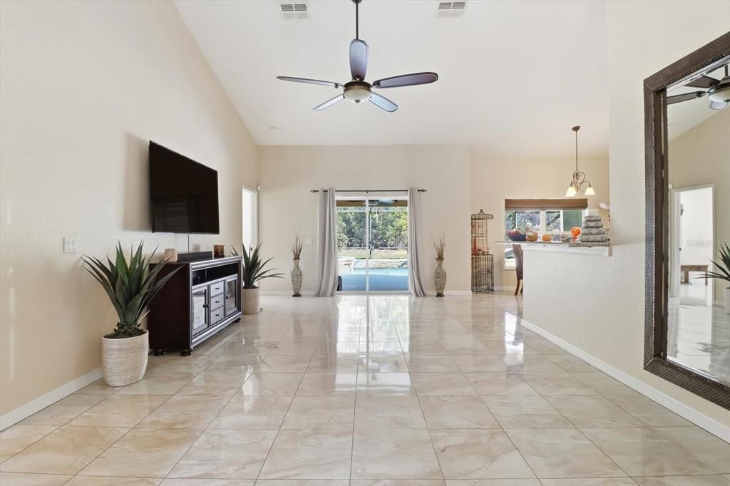 For Sale: $410,000 (3 beds, 2 baths, 2182 Square Feet)