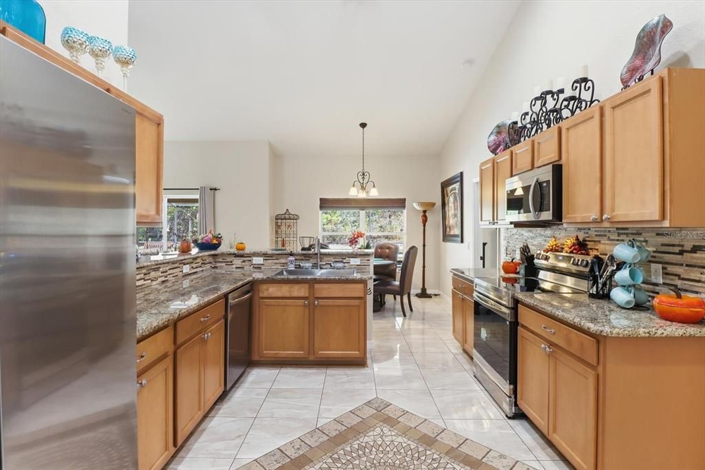 For Sale: $410,000 (3 beds, 2 baths, 2182 Square Feet)