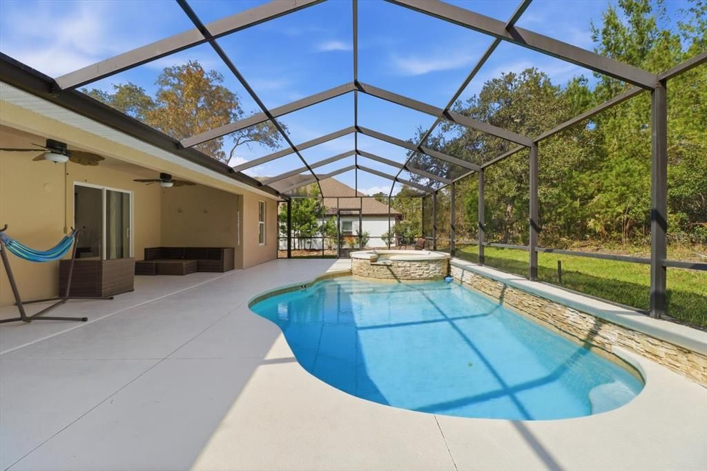 For Sale: $410,000 (3 beds, 2 baths, 2182 Square Feet)