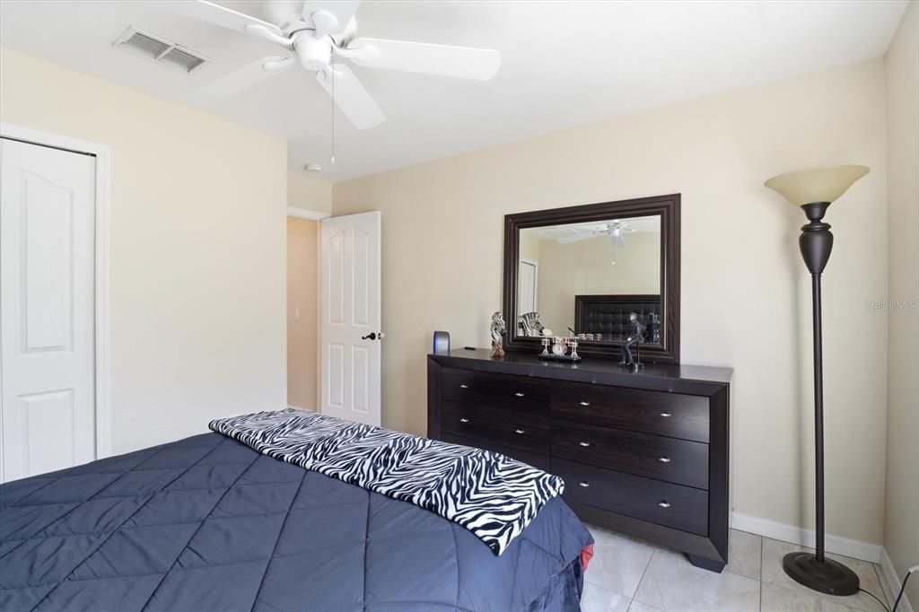 For Sale: $410,000 (3 beds, 2 baths, 2182 Square Feet)