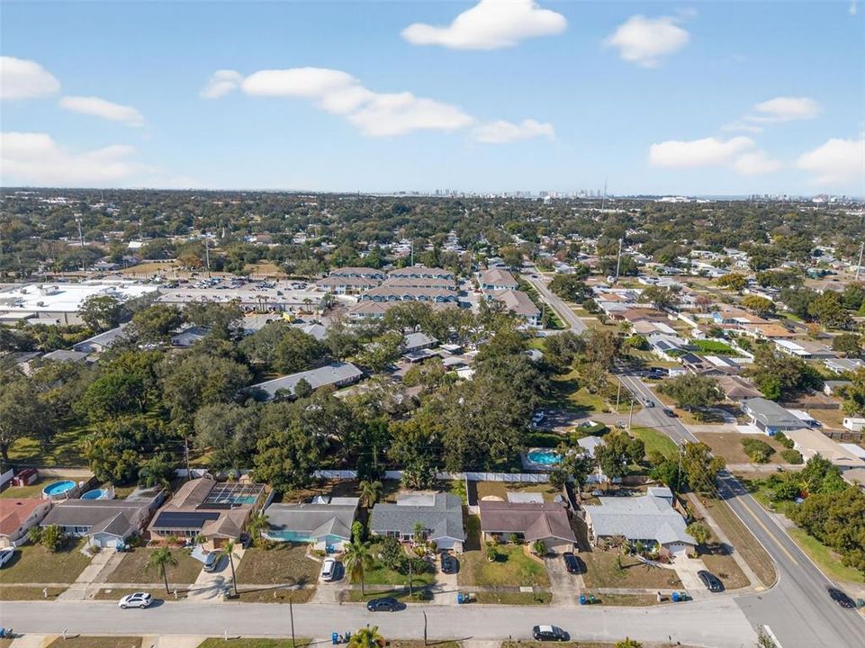 En Venta: $220,000 (2 camas, 2 baños, 1044 Pies cuadrados)