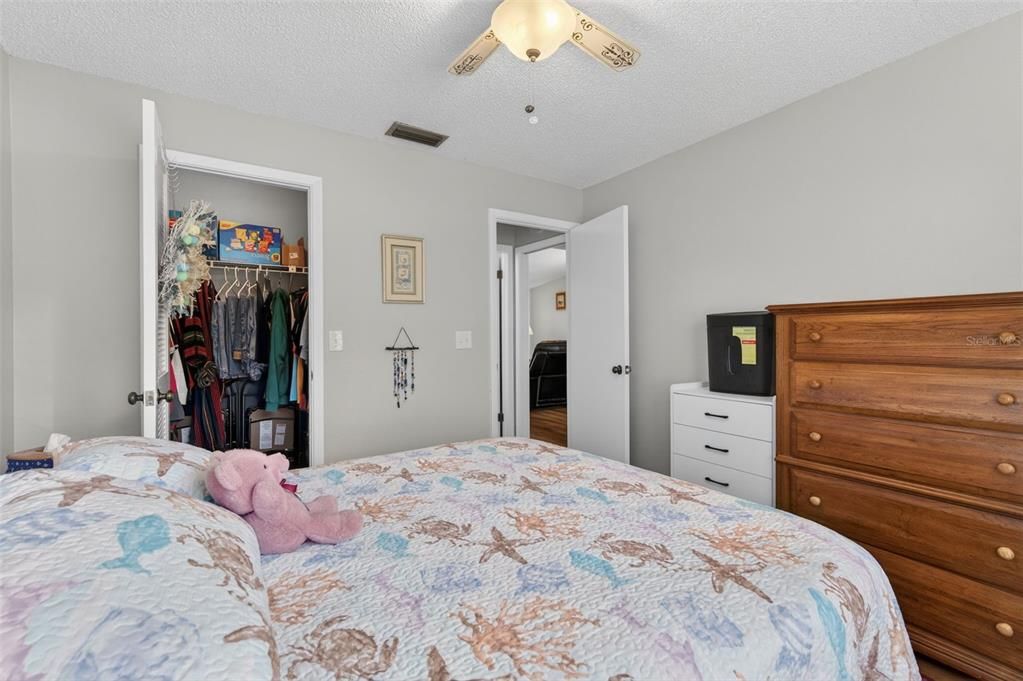 En Venta: $220,000 (2 camas, 2 baños, 1044 Pies cuadrados)