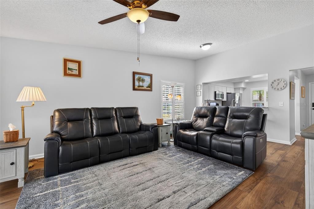 En Venta: $220,000 (2 camas, 2 baños, 1044 Pies cuadrados)