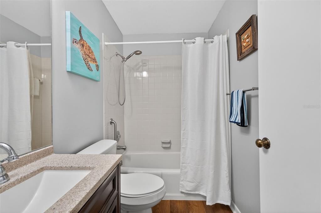 En Venta: $220,000 (2 camas, 2 baños, 1044 Pies cuadrados)