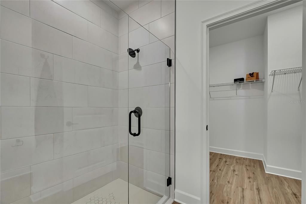 待售: $419,990 (4 贝兹, 3 浴室, 2061 平方英尺)