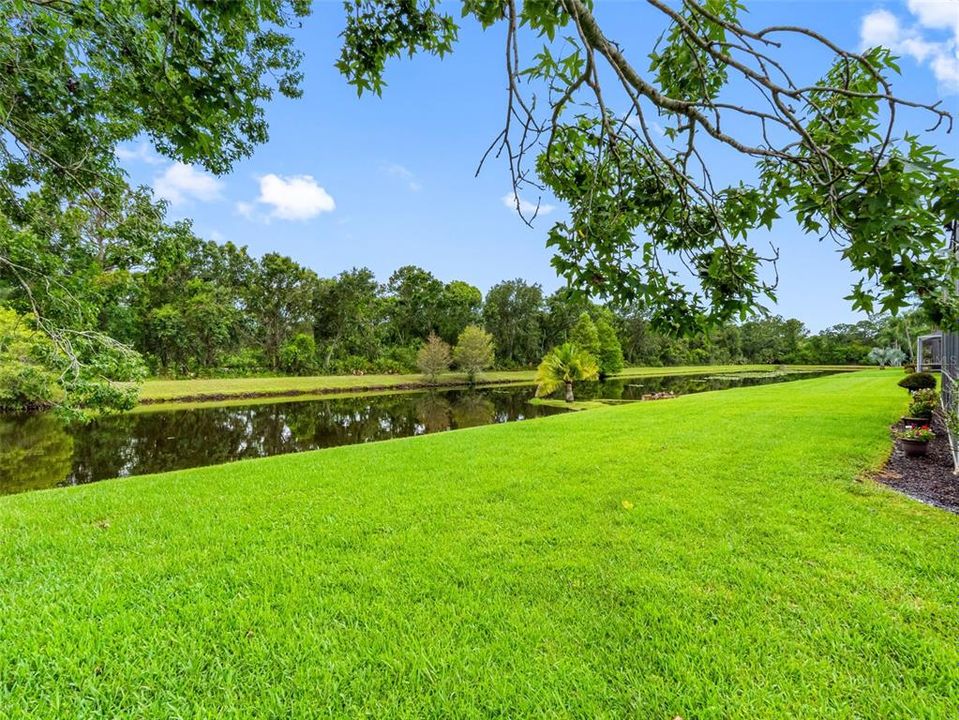 En Venta: $779,900 (4 camas, 3 baños, 2613 Pies cuadrados)