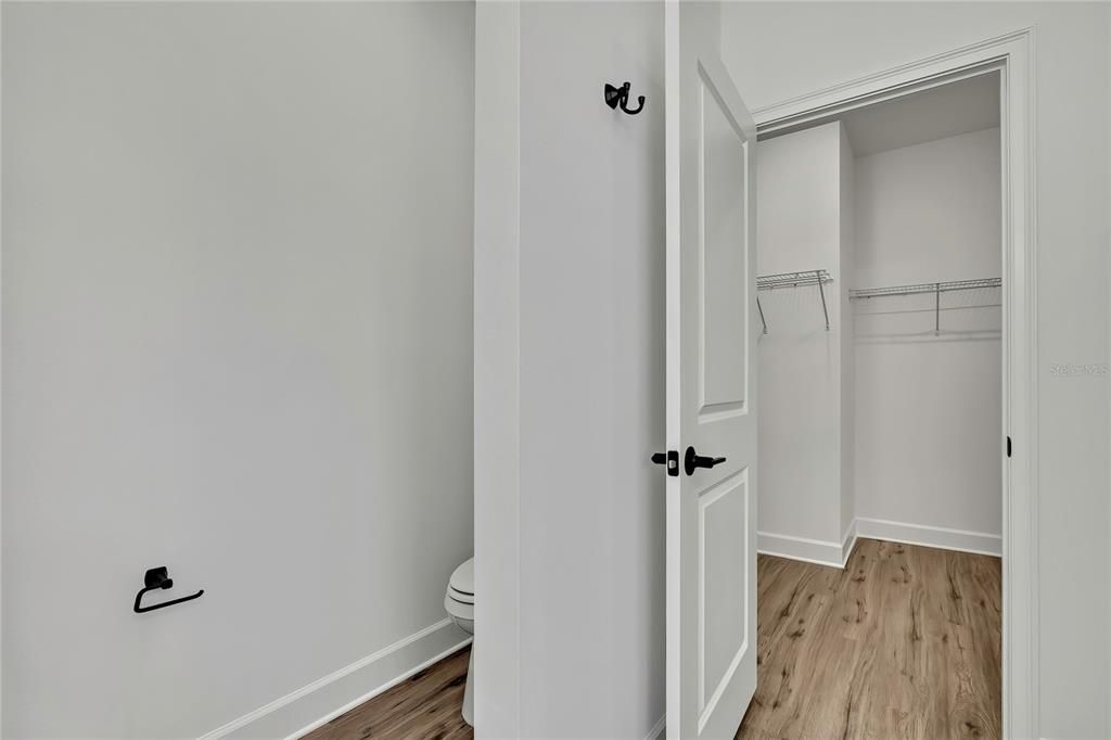 For Sale: $419,990 (4 beds, 3 baths, 2061 Square Feet)