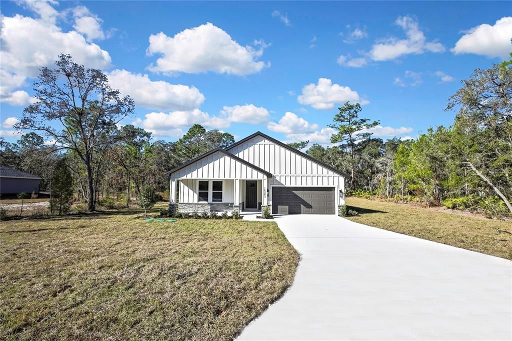 For Sale: $419,990 (4 beds, 3 baths, 2061 Square Feet)