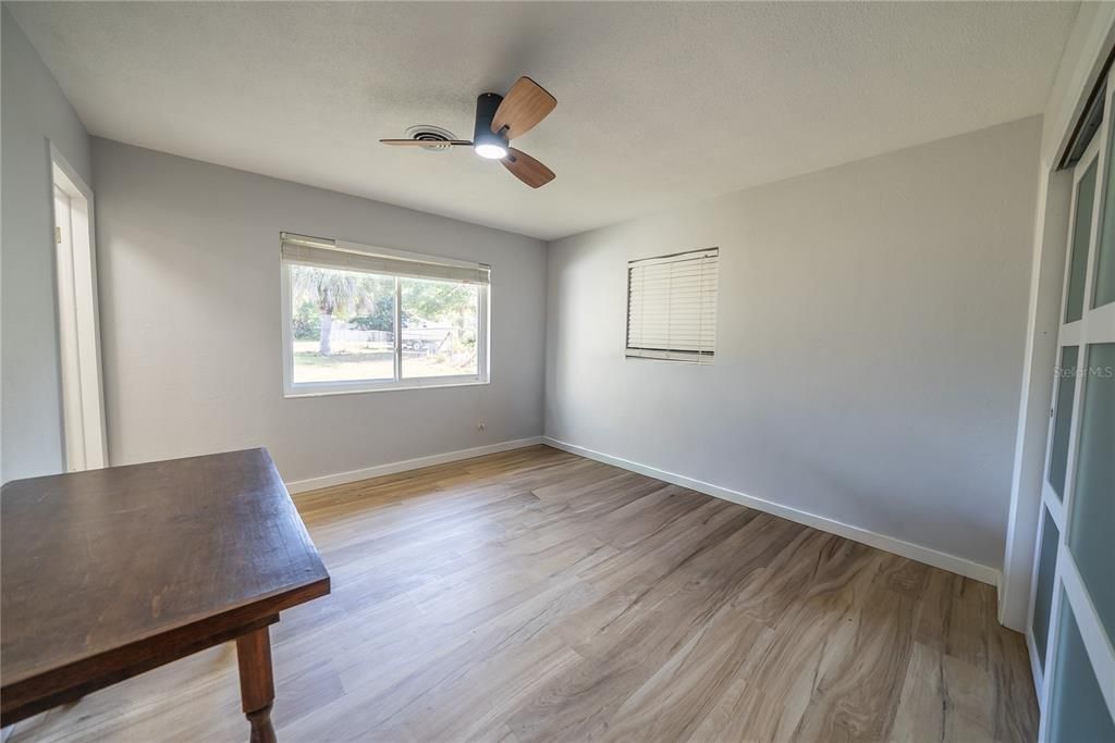 待售: $299,900 (3 贝兹, 2 浴室, 1512 平方英尺)