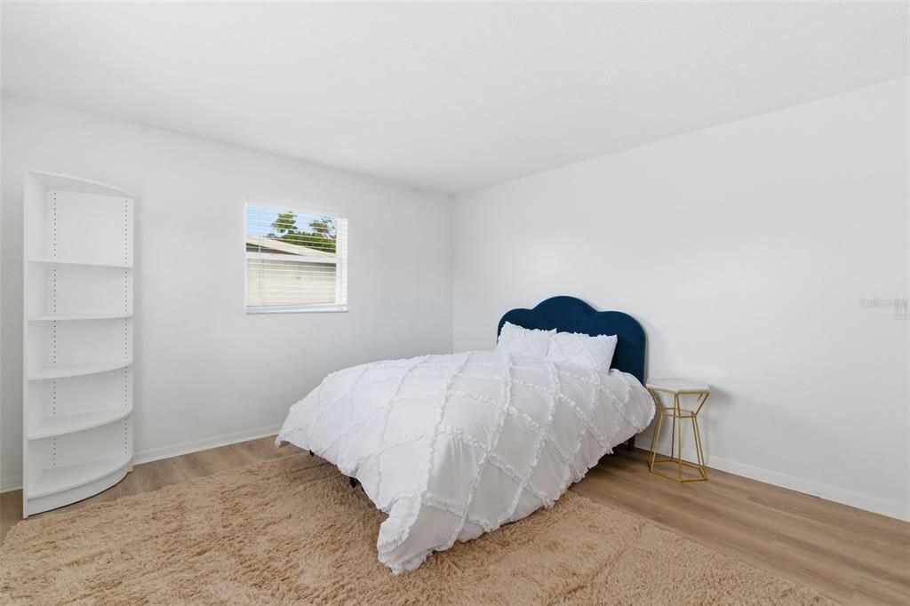 For Sale: $825,000 (6 beds, 0 baths, 2118 Square Feet)