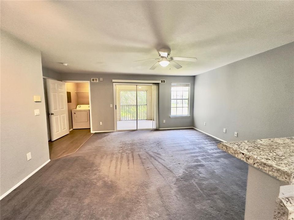 For Sale: $142,500 (1 beds, 0 baths, 732 Square Feet)