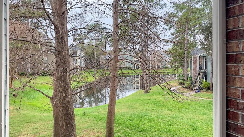 For Sale: $142,500 (1 beds, 0 baths, 732 Square Feet)