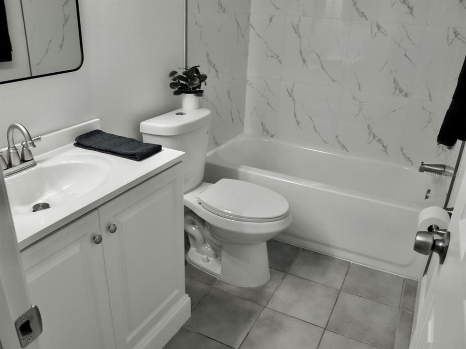 На продажу: $134,700 (1 спален, 1 ванн, 740 Квадратных фут)