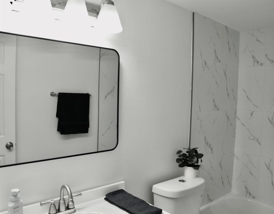 На продажу: $134,700 (1 спален, 1 ванн, 740 Квадратных фут)