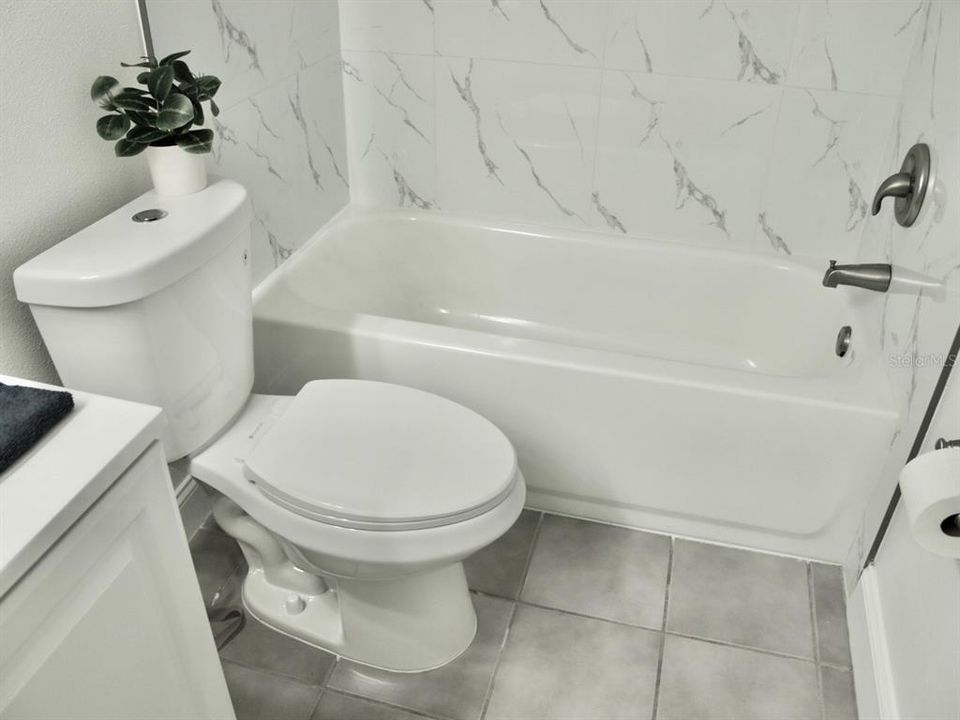 На продажу: $134,700 (1 спален, 1 ванн, 740 Квадратных фут)