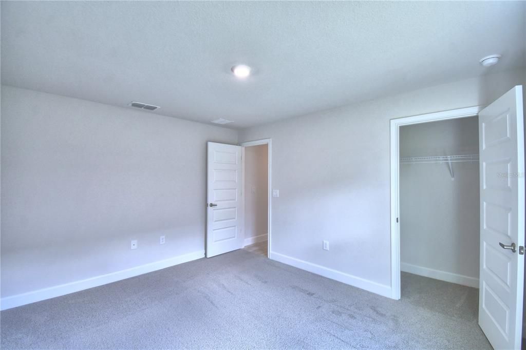 На продажу: $421,846 (3 спален, 2 ванн, 1970 Квадратных фут)