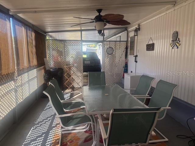 For Sale: $100,000 (3 beds, 1 baths, 829 Square Feet)