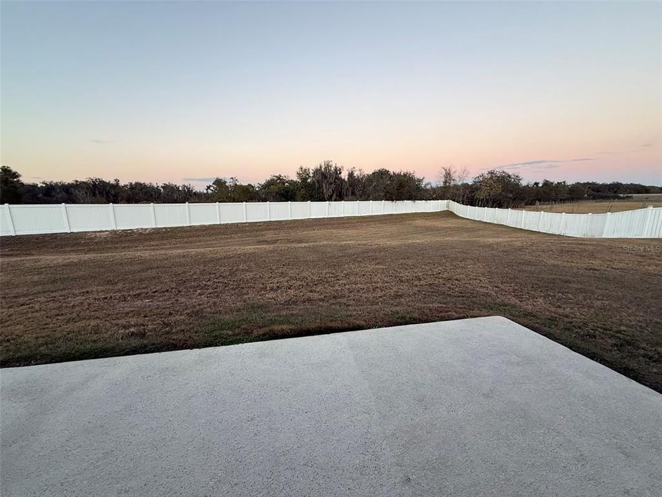 For Sale: $370,000 (3 beds, 2 baths, 1728 Square Feet)