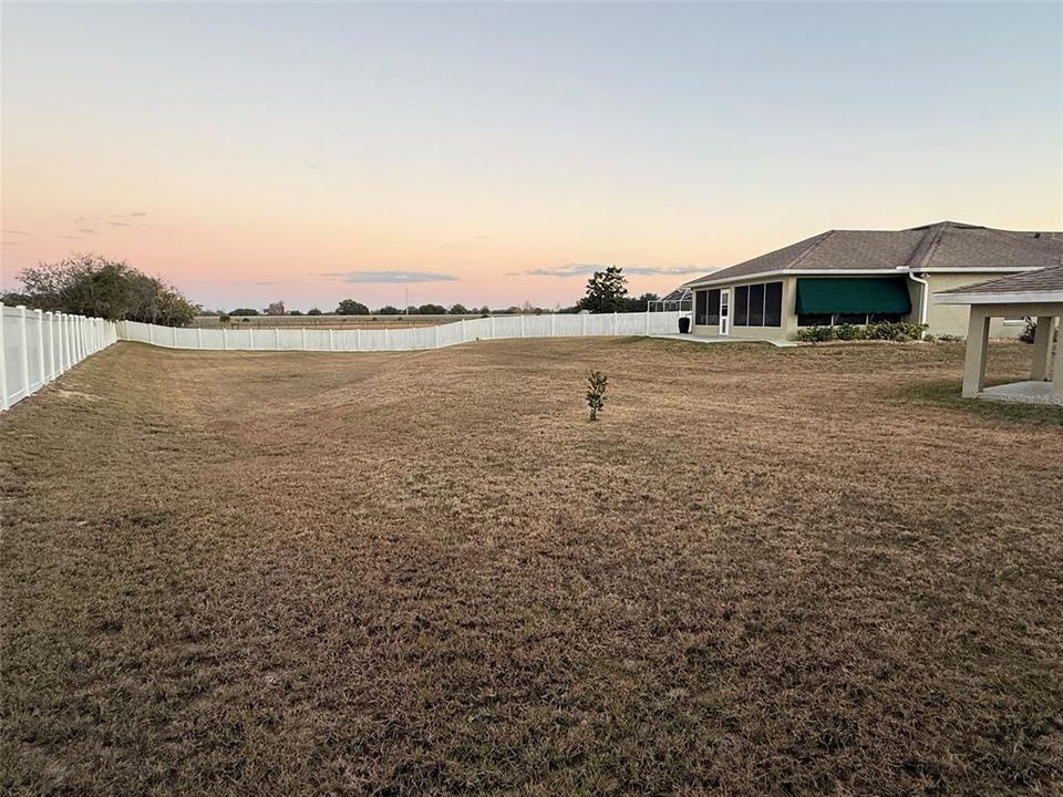 For Sale: $370,000 (3 beds, 2 baths, 1728 Square Feet)