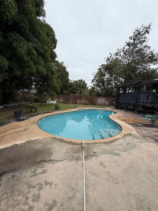 For Sale: $820,000 (5 beds, 3 baths, 2513 Square Feet)