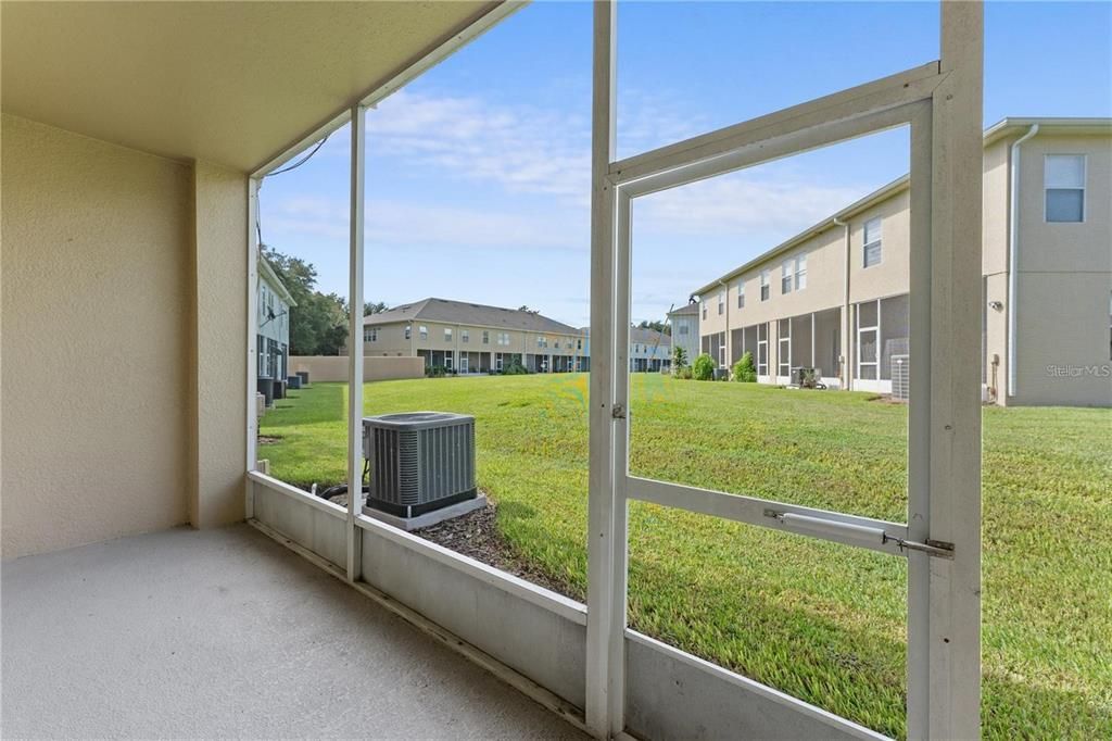 На продажу: $275,000 (3 спален, 2 ванн, 1695 Квадратных фут)