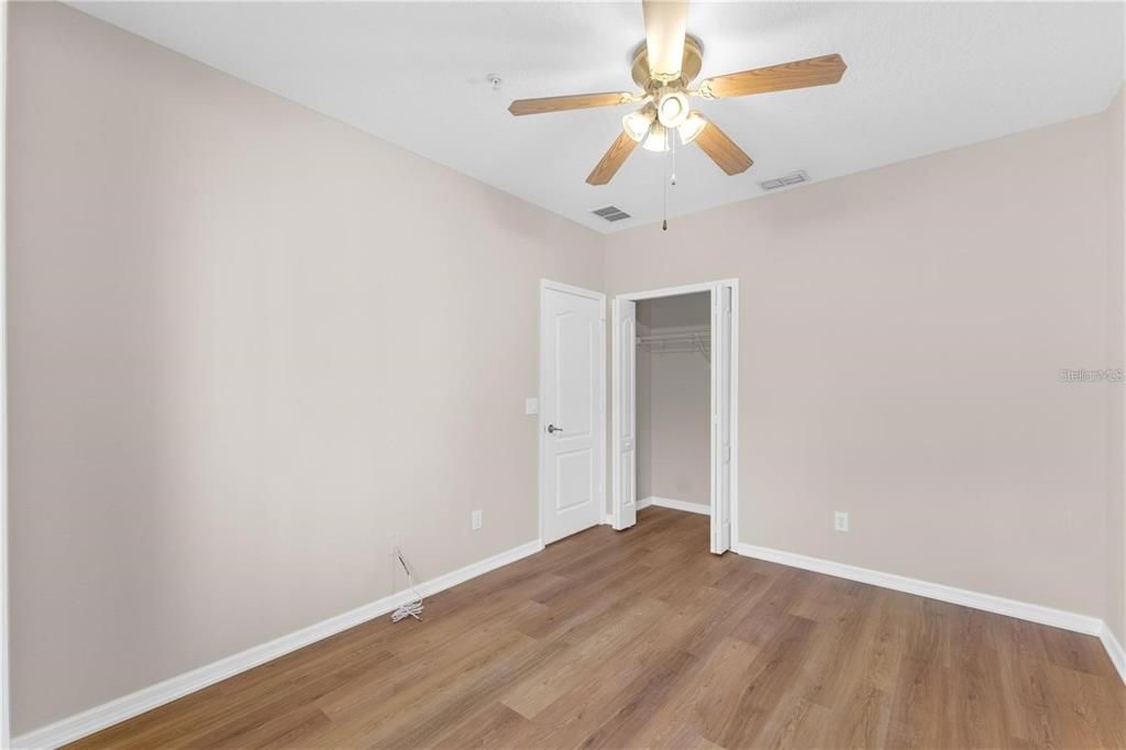 На продажу: $275,000 (3 спален, 2 ванн, 1695 Квадратных фут)