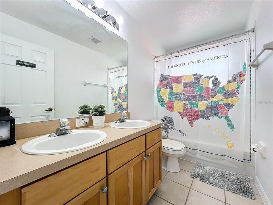 For Sale: $615,000 (4 beds, 2 baths, 2891 Square Feet)