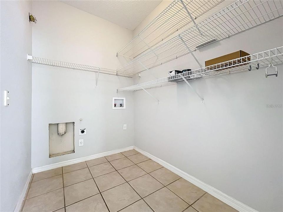 For Sale: $615,000 (4 beds, 2 baths, 2891 Square Feet)