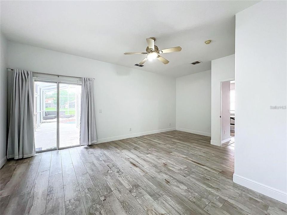 For Sale: $615,000 (4 beds, 2 baths, 2891 Square Feet)