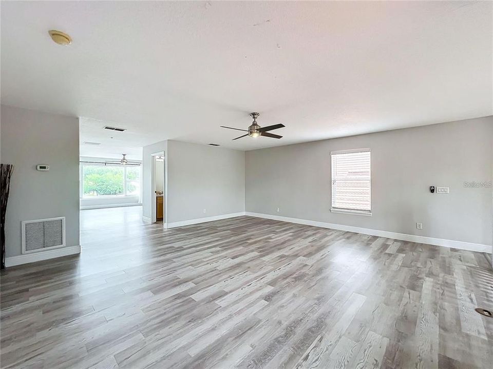 For Sale: $615,000 (4 beds, 2 baths, 2891 Square Feet)