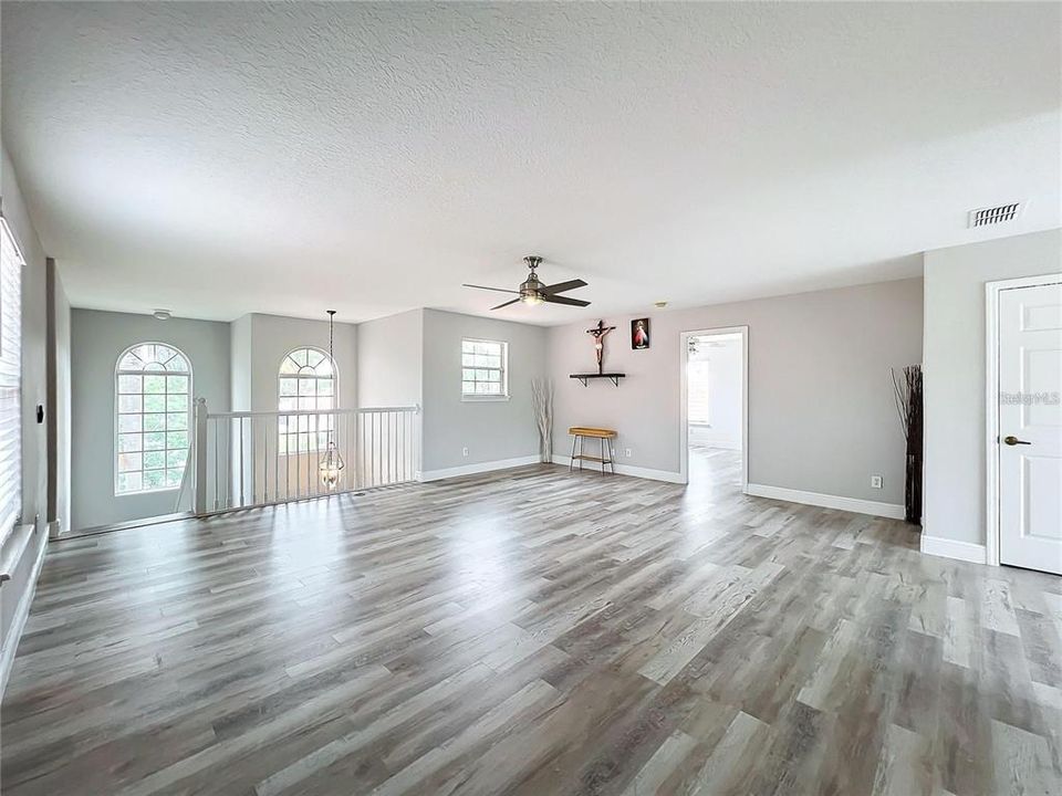 For Sale: $615,000 (4 beds, 2 baths, 2891 Square Feet)