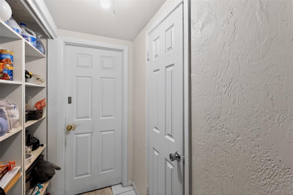 For Sale: $179,900 (2 beds, 2 baths, 1092 Square Feet)