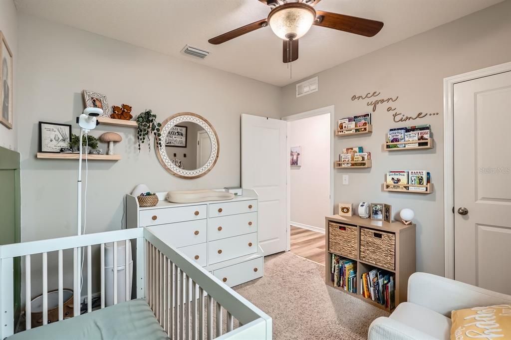 На продажу: $320,000 (3 спален, 2 ванн, 1516 Квадратных фут)