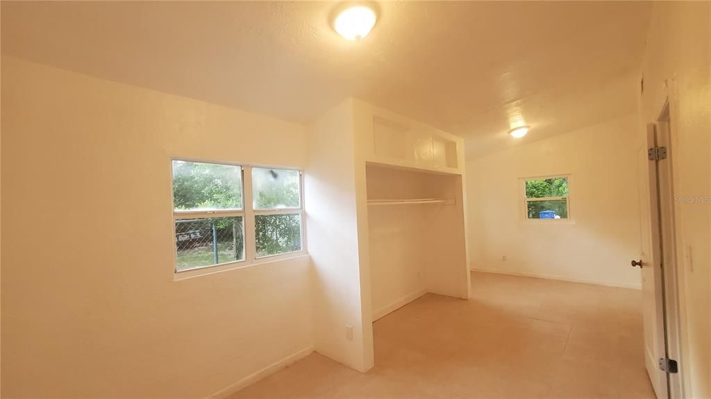 For Sale: $269,900 (4 beds, 2 baths, 1677 Square Feet)