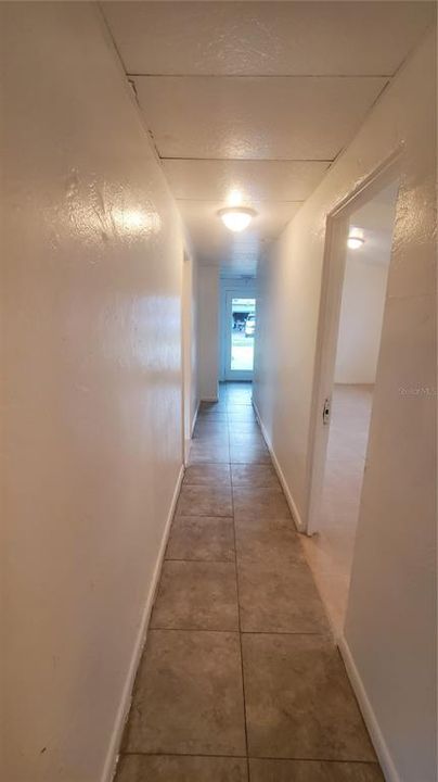 For Sale: $269,900 (4 beds, 2 baths, 1677 Square Feet)