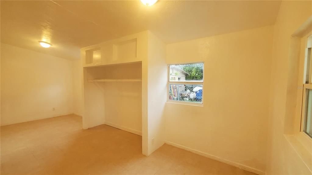 For Sale: $269,900 (4 beds, 2 baths, 1677 Square Feet)