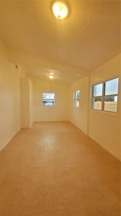 For Sale: $269,900 (4 beds, 2 baths, 1677 Square Feet)