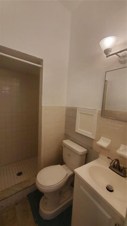 For Sale: $269,900 (4 beds, 2 baths, 1677 Square Feet)