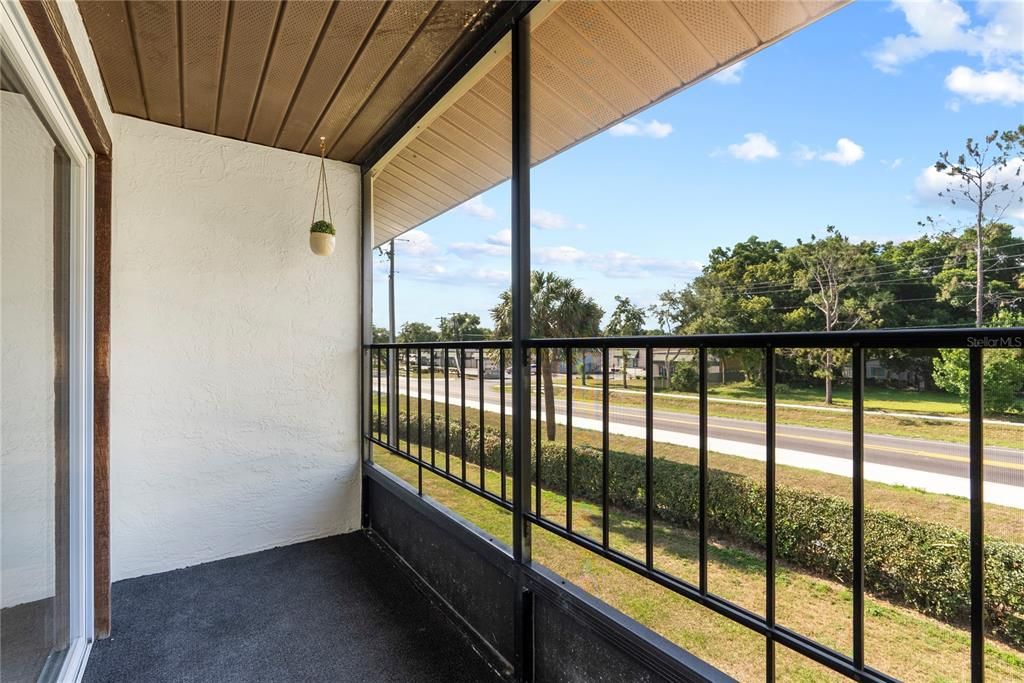 For Rent: $1,650 (2 beds, 2 baths, 864 Square Feet)