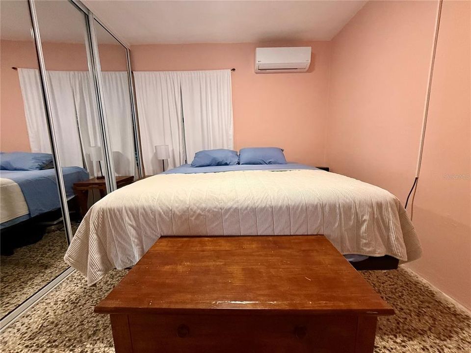 For Sale: $169,000 (3 beds, 2 baths, 1190 Square Feet)