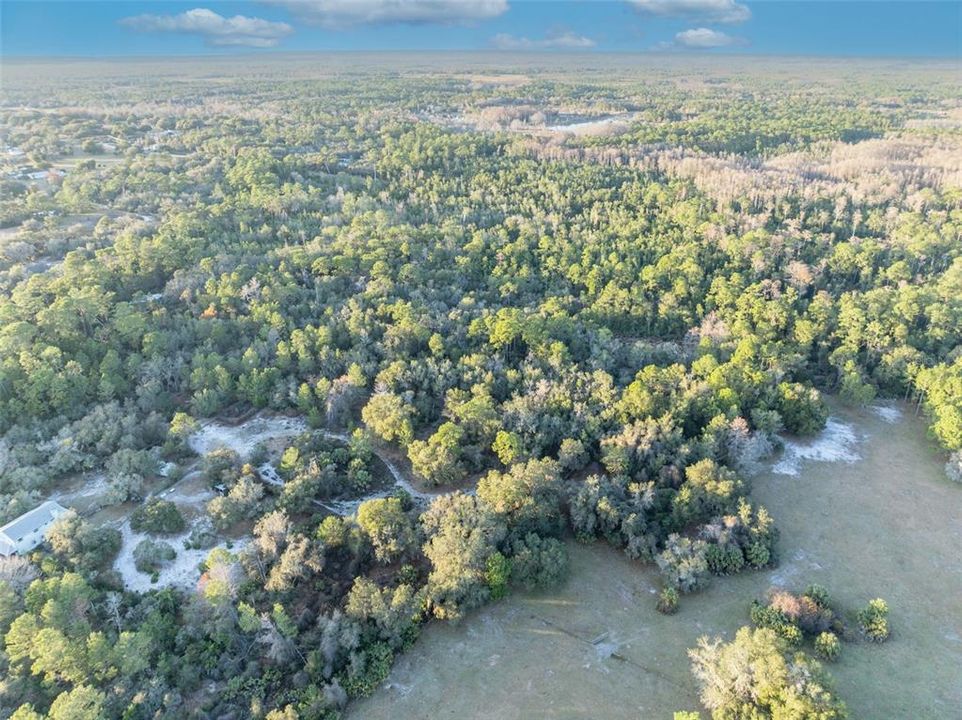 На продажу: $239,000 (3.57 acres)