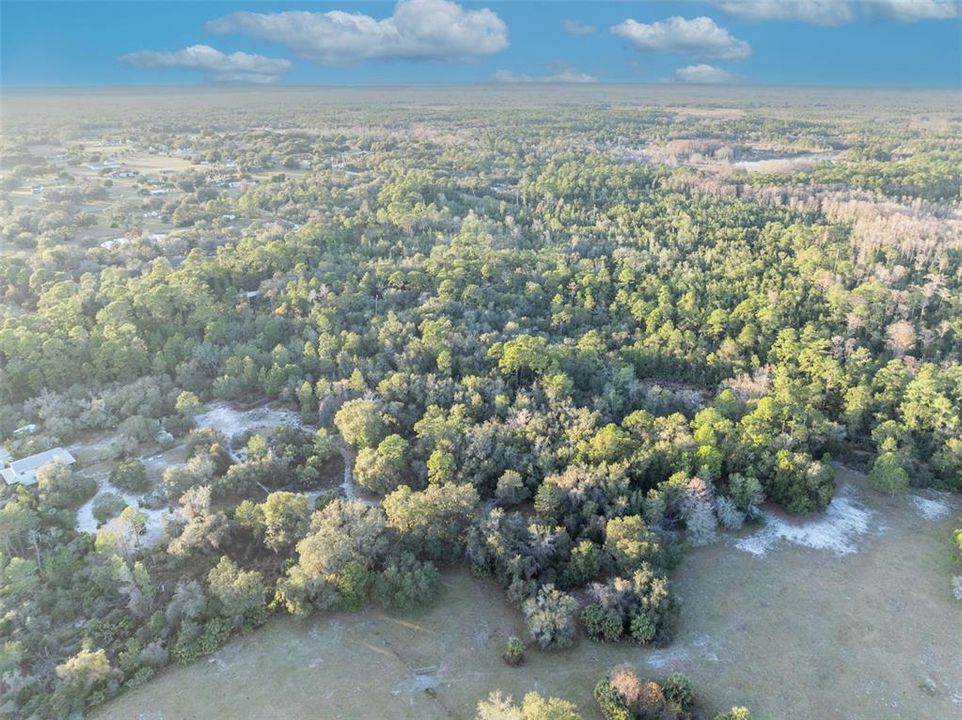На продажу: $239,000 (3.57 acres)