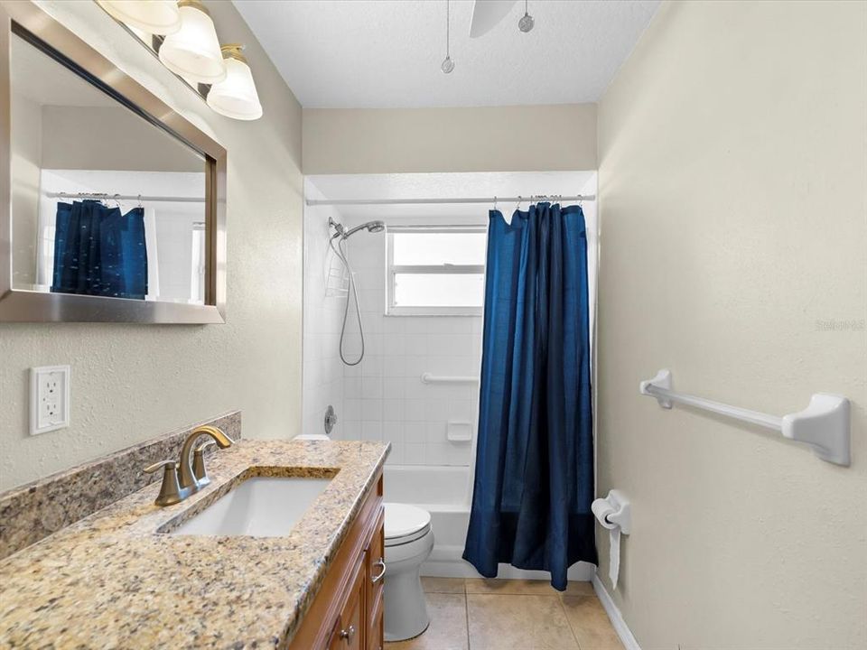 En Venta: $359,900 (2 camas, 2 baños, 1777 Pies cuadrados)