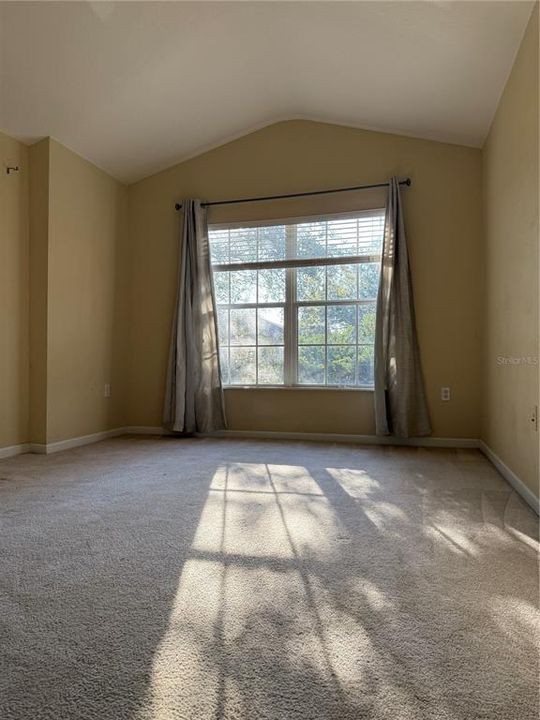 В аренду: $2,300 (3 спален, 2 ванн, 1797 Квадратных фут)