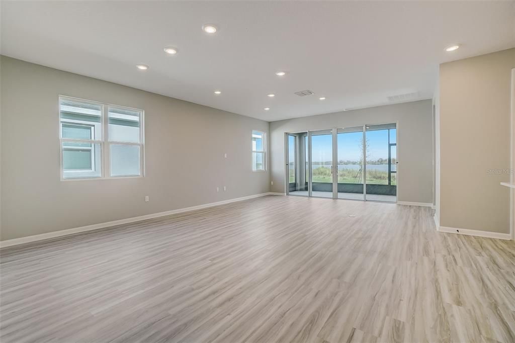 出租: $2,500 (4 贝兹, 2 浴室, 1862 平方英尺)