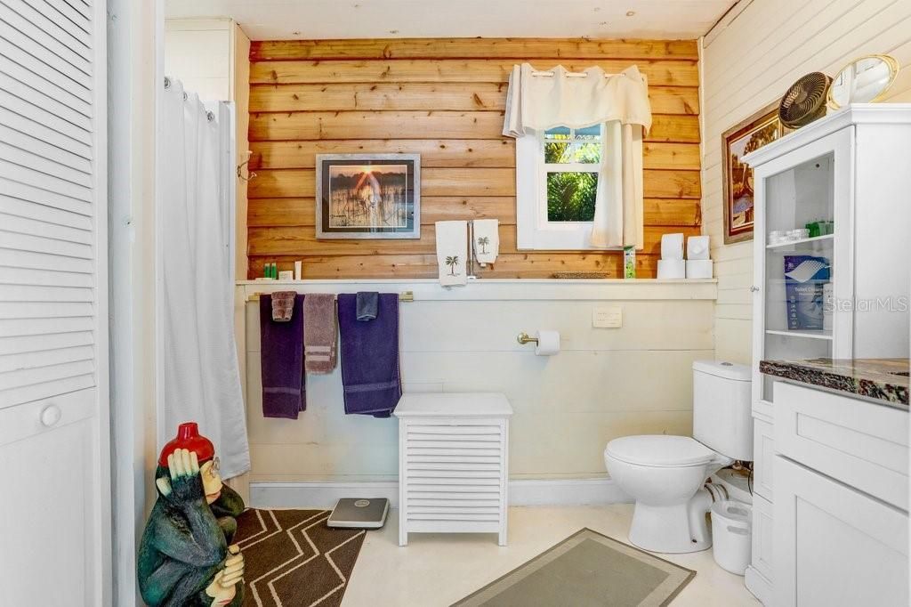 For Sale: $899,900 (4 beds, 5 baths, 3374 Square Feet)