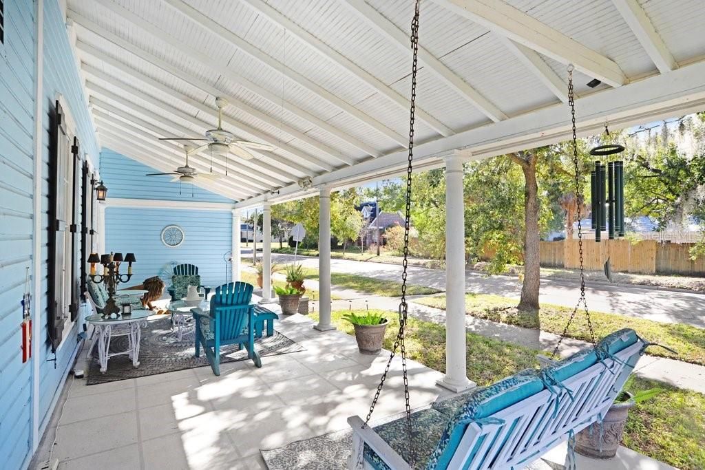 For Sale: $899,900 (4 beds, 5 baths, 3374 Square Feet)