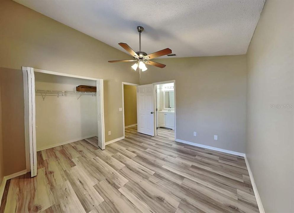 En Renta: $1,830 (3 camas, 2 baños, 1270 Pies cuadrados)